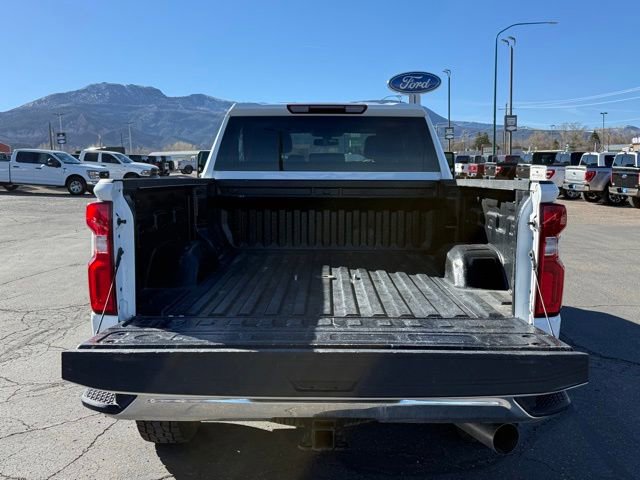 Used 2023 Chevrolet Silverado 3500 LTZ w/ Z71 Off-Road Package AWD/4WD image 7
