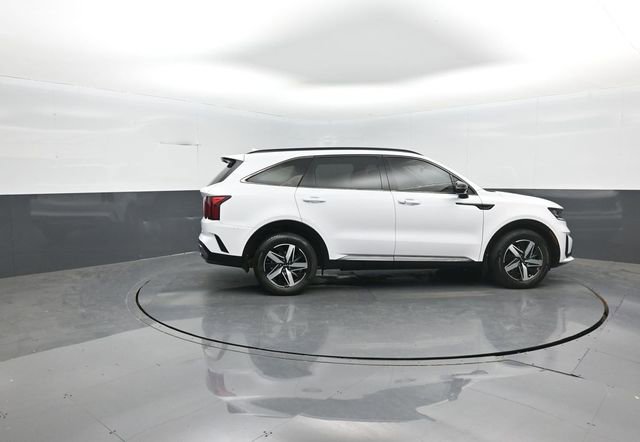 Used 2022 Kia Sorento S w/ Panoramic Sunroof Package FWD image 8
