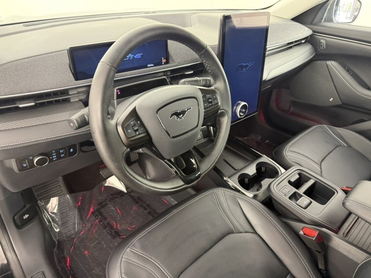 Certified 2025 Ford Mustang Mach-E Premium AWD/4WD image 15