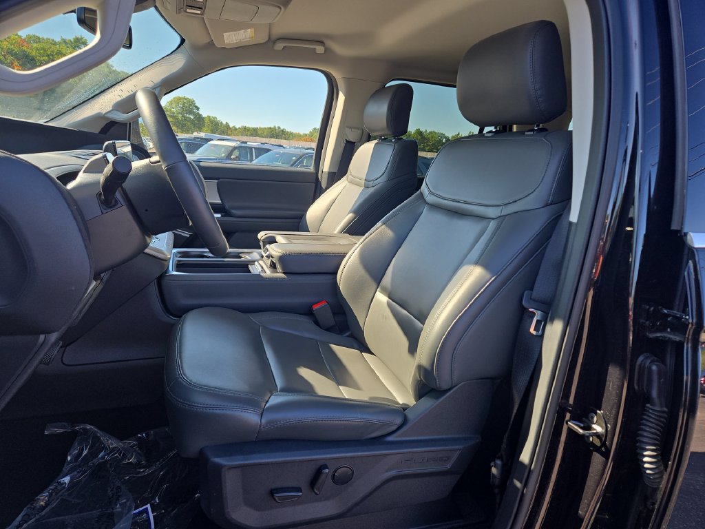 Certified 2026 Ford Expedition Max Active AWD/4WD image 6