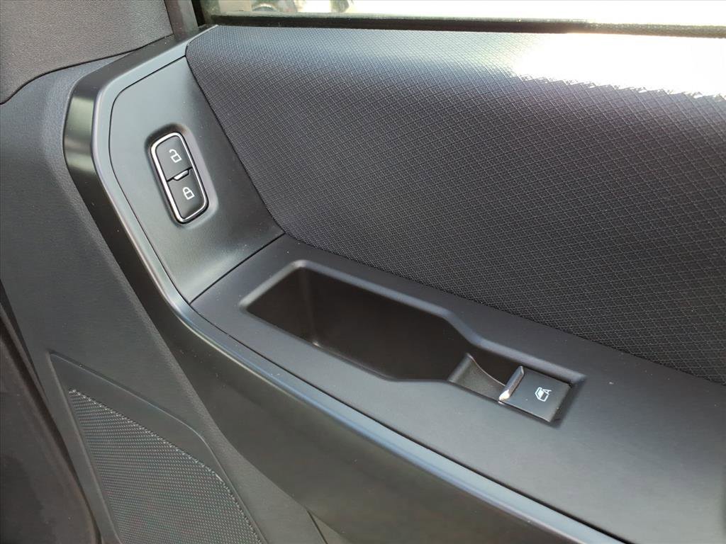 Certified 2022 Ford F150 XL w/ STX Appearance Package image 11