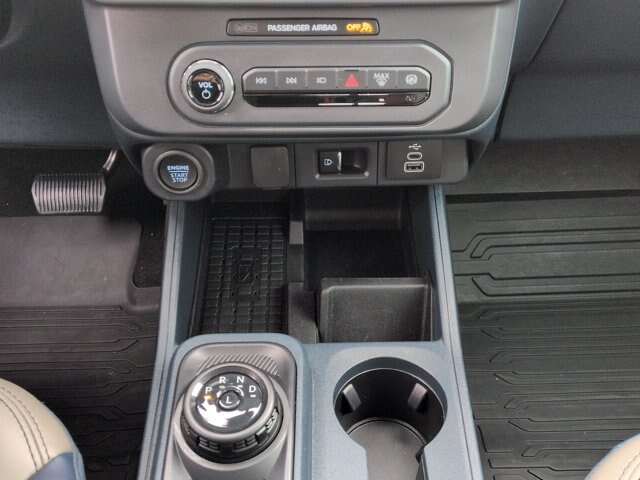 Certified 2025 Ford Maverick Lariat w/ 4K Tow Package AWD/4WD image 26