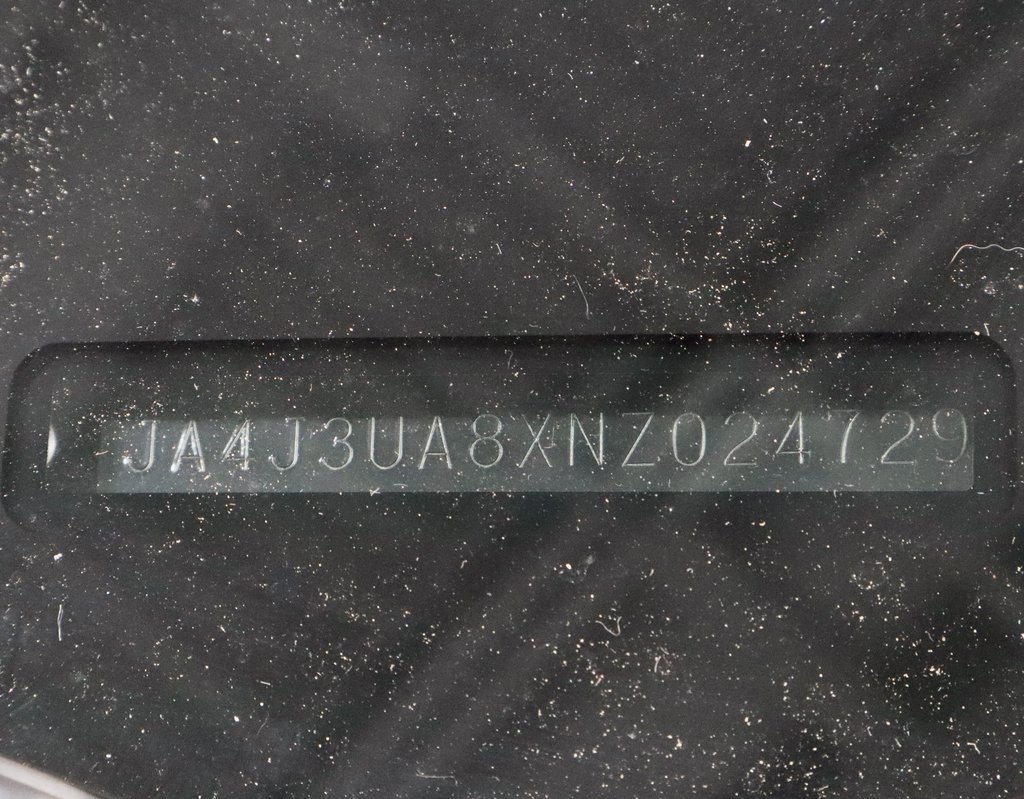 Used 2022 Mitsubishi Outlander SE image 35