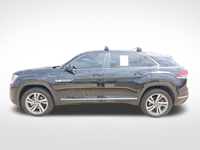 Used 2024 Volkswagen Atlas Cross Sport SEL R-Line AWD/4WD image 5