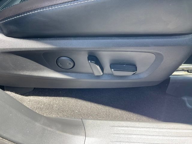 Used 2023 Nissan Pathfinder Platinum FWD image 21