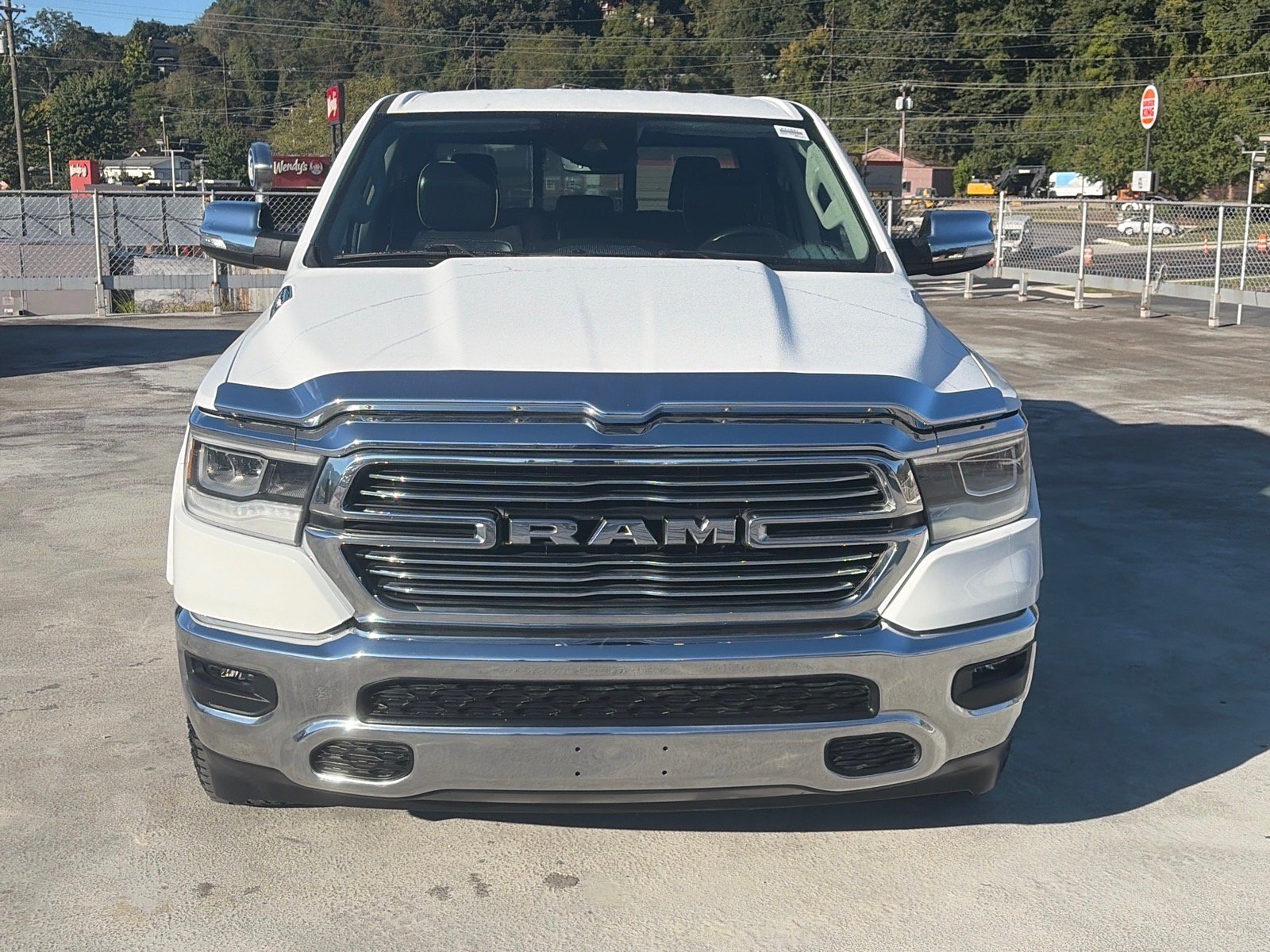 Used 2022 RAM 1500 Laramie AWD/4WD image 5