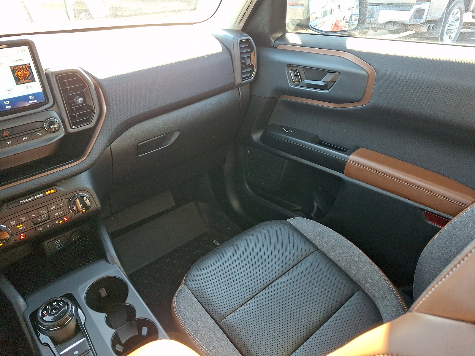 Certified 2022 Ford Bronco Sport Outer Banks image 16