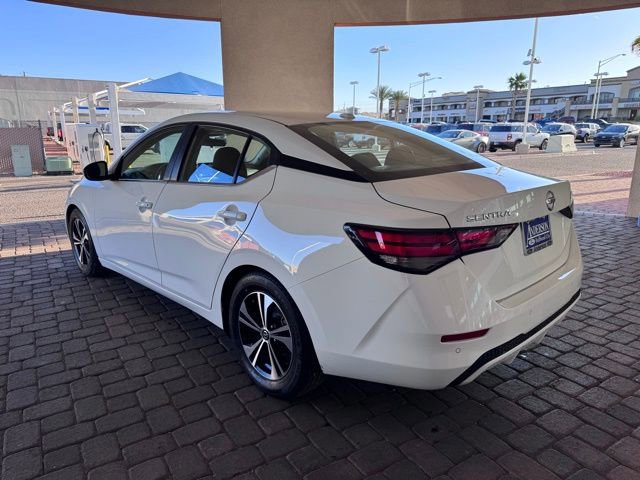 Used 2021 Nissan Sentra SV image 3