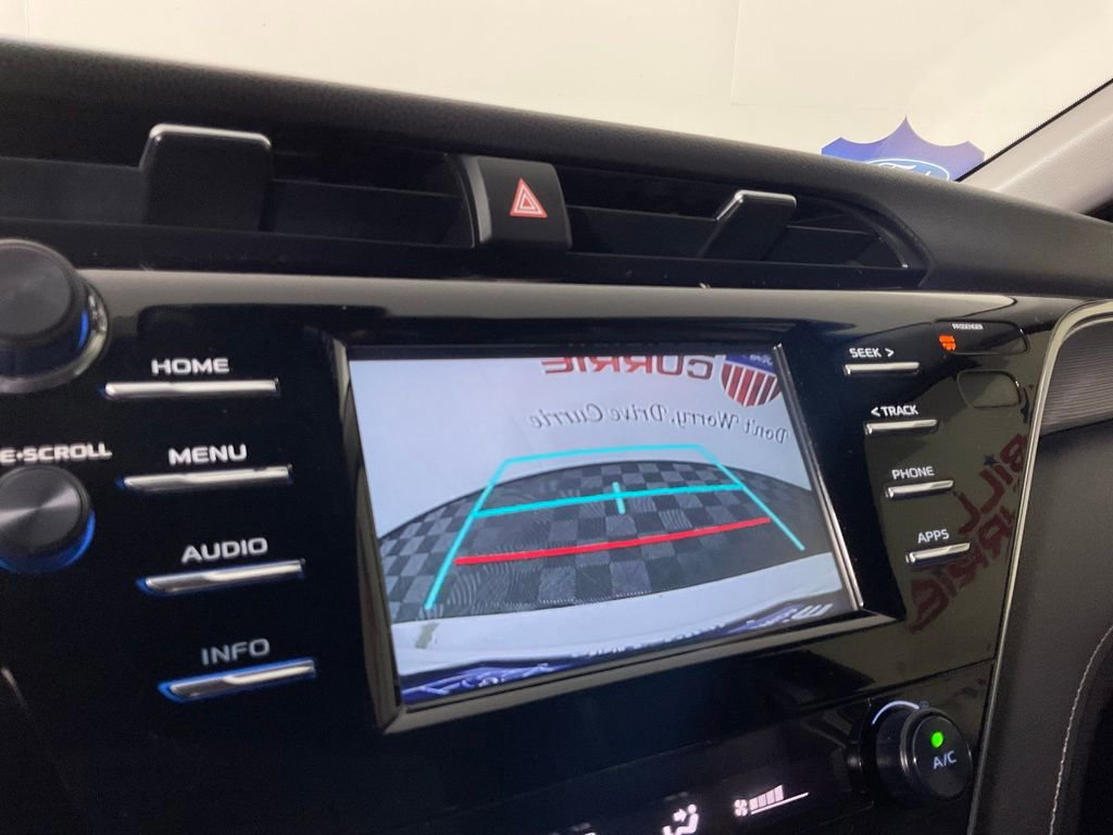 Used 2018 Toyota Camry SE image 22
