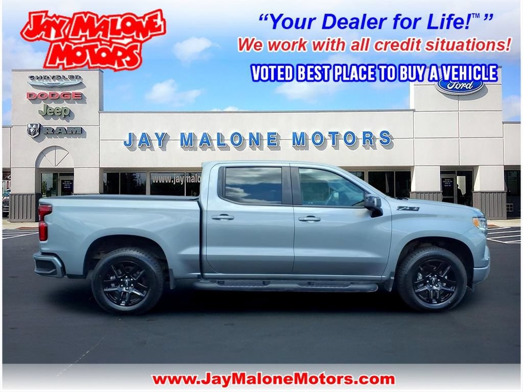 Used 2023 Chevrolet Silverado 1500 RST AWD/4WD image 1