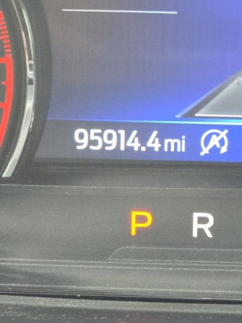 Certified 2021 Ford Explorer XLT w/ Equipment Group 202A AWD/4WD image 28