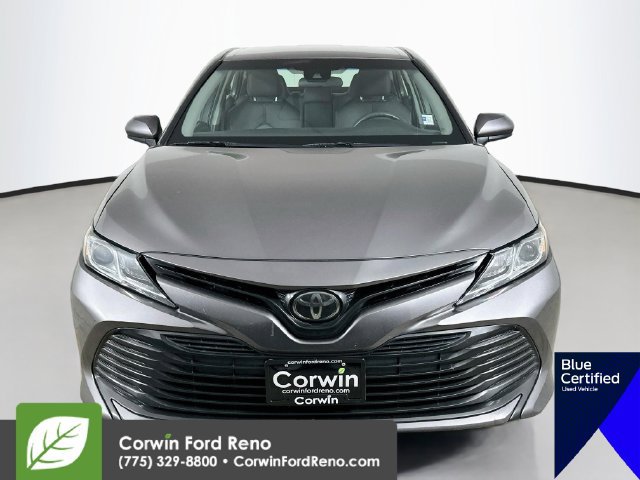 Used 2018 Toyota Camry LE FWD image 2