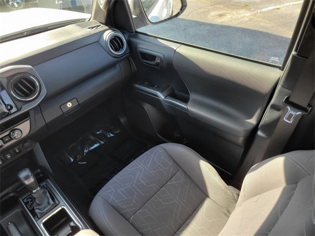 Used 2018 Toyota Tacoma SR5 image 13
