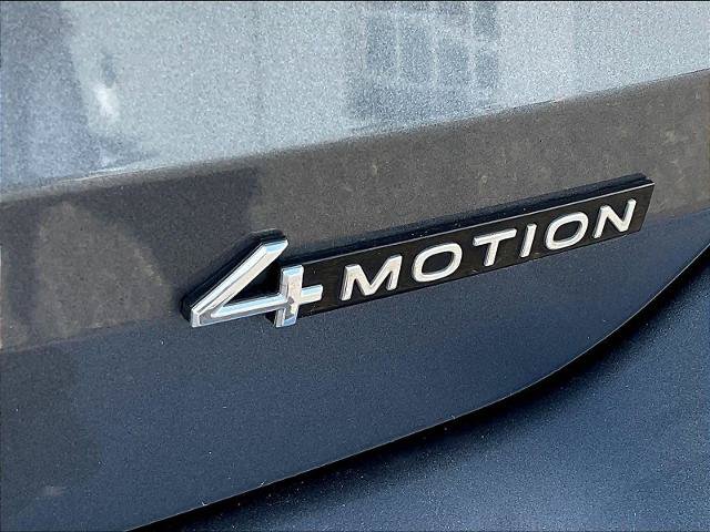 Used 2025 Volkswagen Taos SE AWD/4WD image 26