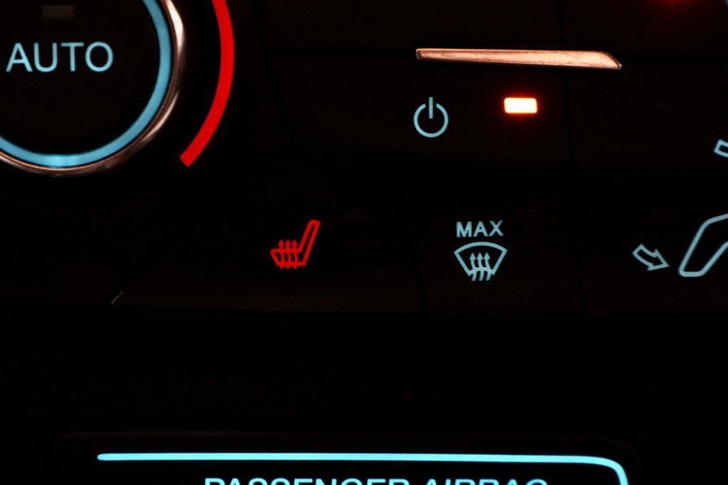 Certified 2017 Ford Escape SE image 11