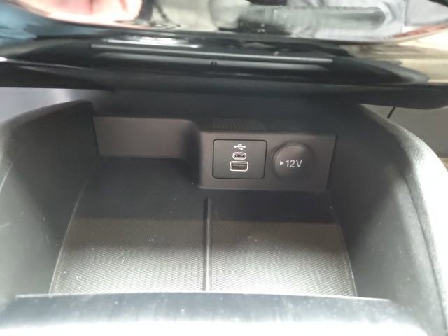 Certified 2025 Ford Escape ST-Line w/ Tech Pack #1 image 34