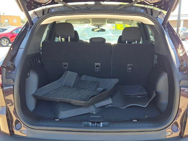 Certified 2023 Ford Escape Active AWD/4WD image 15
