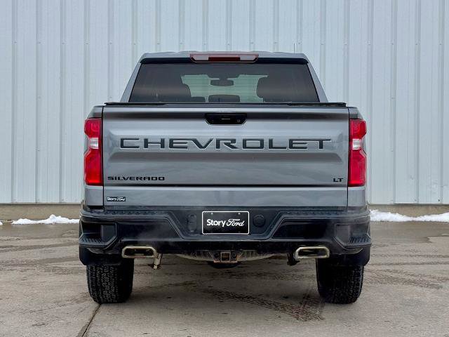 Used 2022 Chevrolet Silverado 1500 LT Trail Boss w/ LPO, Dark Essentials Package image 5