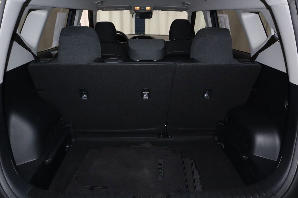 Used 2025 Kia Soul LX w/ LX Technology Package image 16