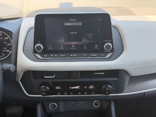 Used 2023 Nissan Rogue SV AWD/4WD image 19
