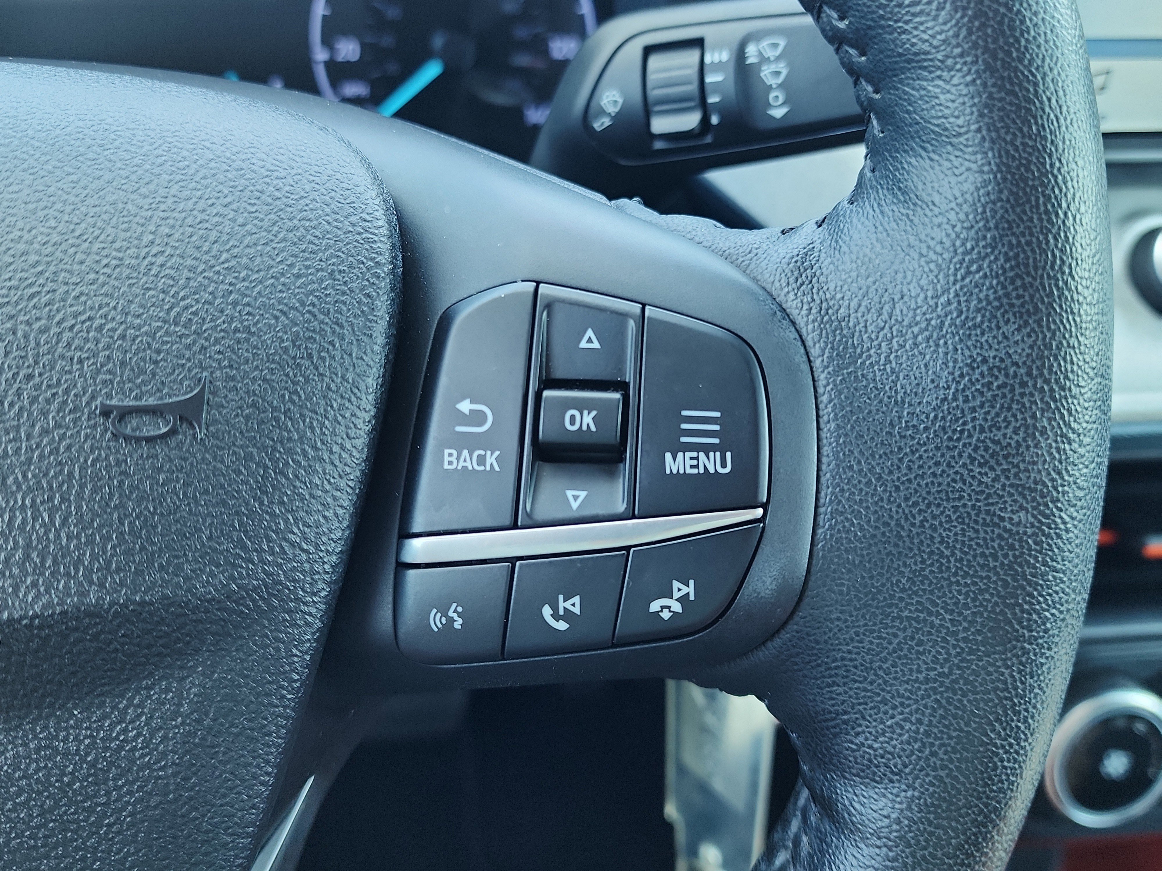 Certified 2022 Ford Maverick XLT w/ Equipment Group 300A Standard image 20