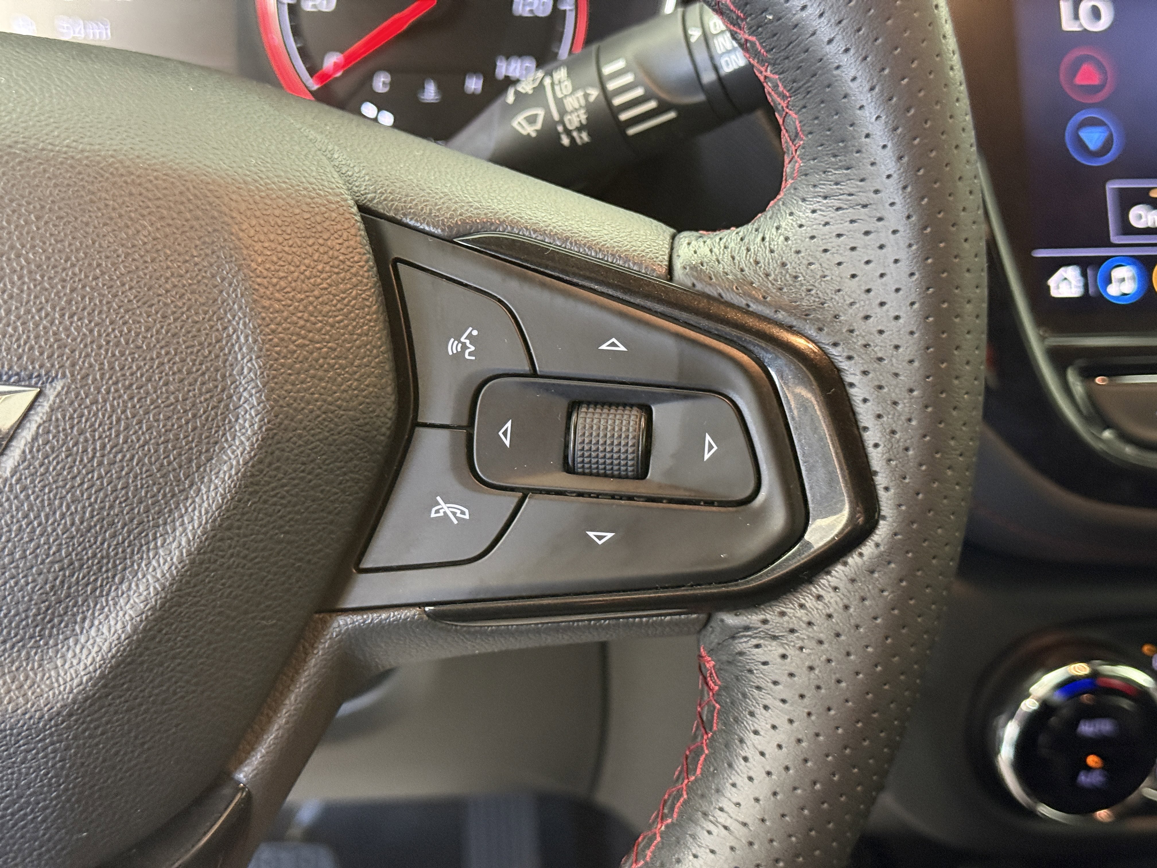 Used 2021 Chevrolet TrailBlazer RS w/ Sun and Liftgate Package image 26