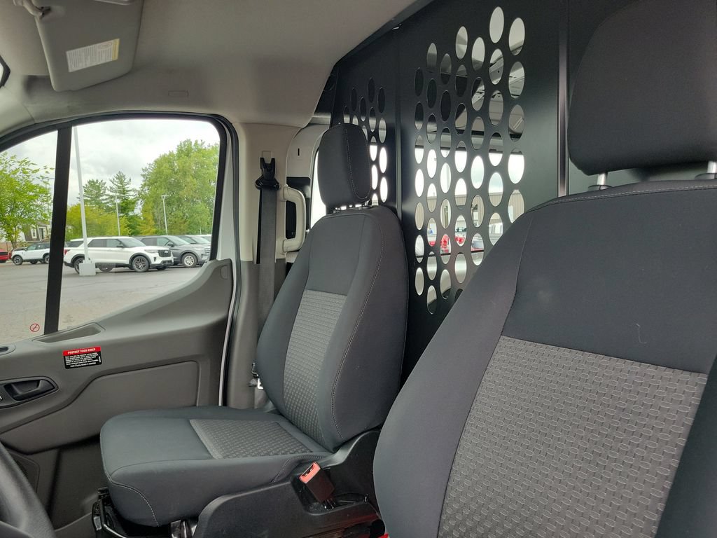 Certified 2025 Ford Transit 250 Low Roof w/ Exterior Upgrade Package RWD image 23