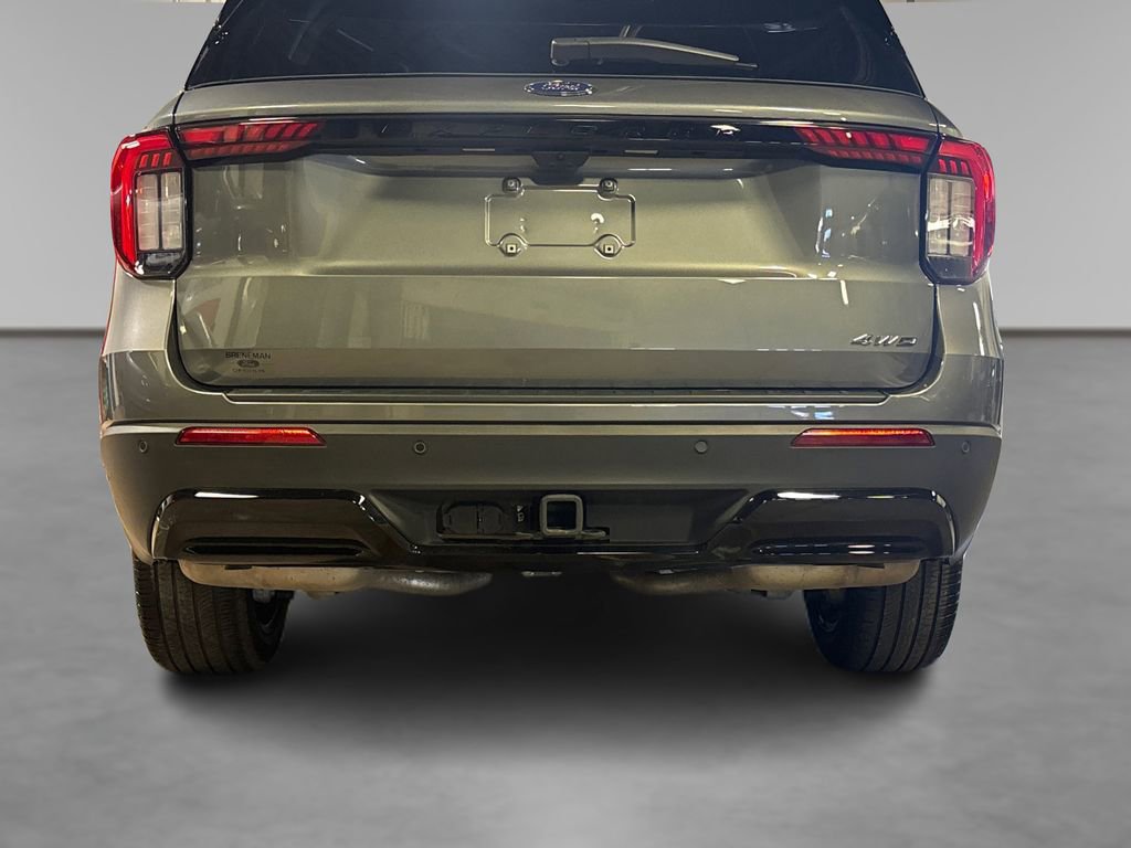 Certified 2025 Ford Explorer ST-Line w/ ST-Line Street Pack image 5