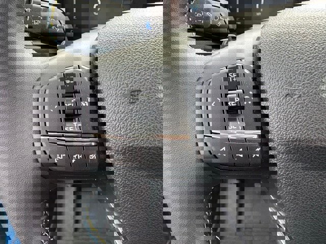 Certified 2025 Ford Maverick Lobo image 28