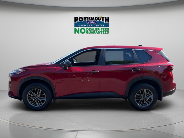 Used 2026 Nissan Rogue S AWD/4WD image 2