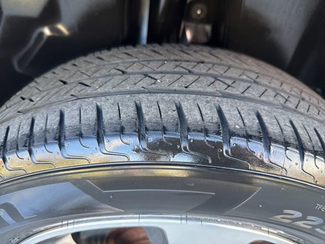 Used 2019 Jeep Cherokee Limited AWD/4WD image 12