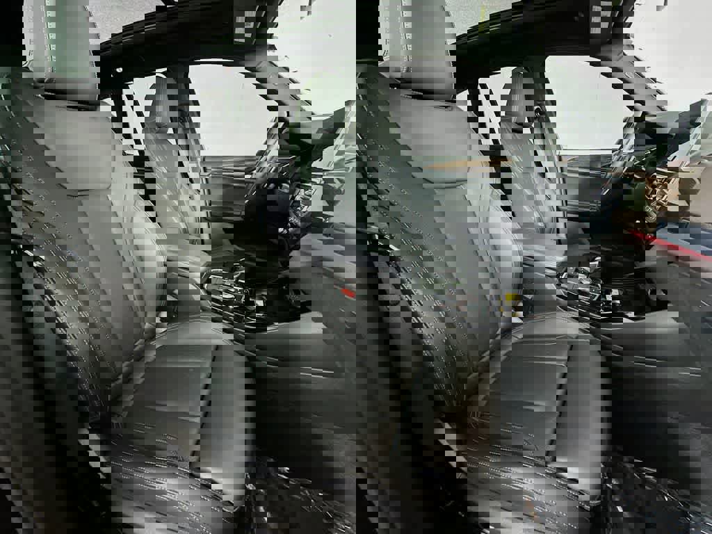 Used 2023 BMW X3 xDrive30i w/ Premium Essential Package image 18