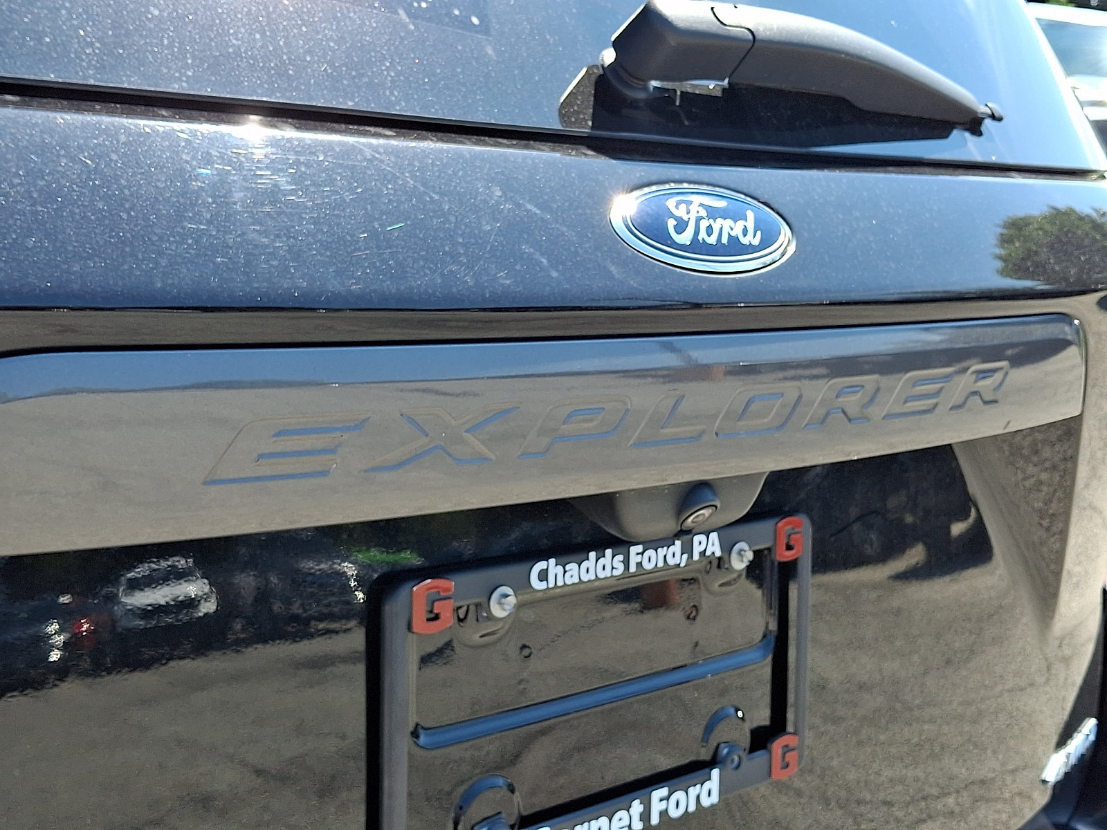 Certified 2021 Ford Explorer XLT w/ Equipment Group 202A AWD/4WD image 35