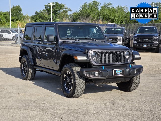 Used 2024 Jeep Wrangler Unlimited Rubicon 4xe AWD/4WD image 3