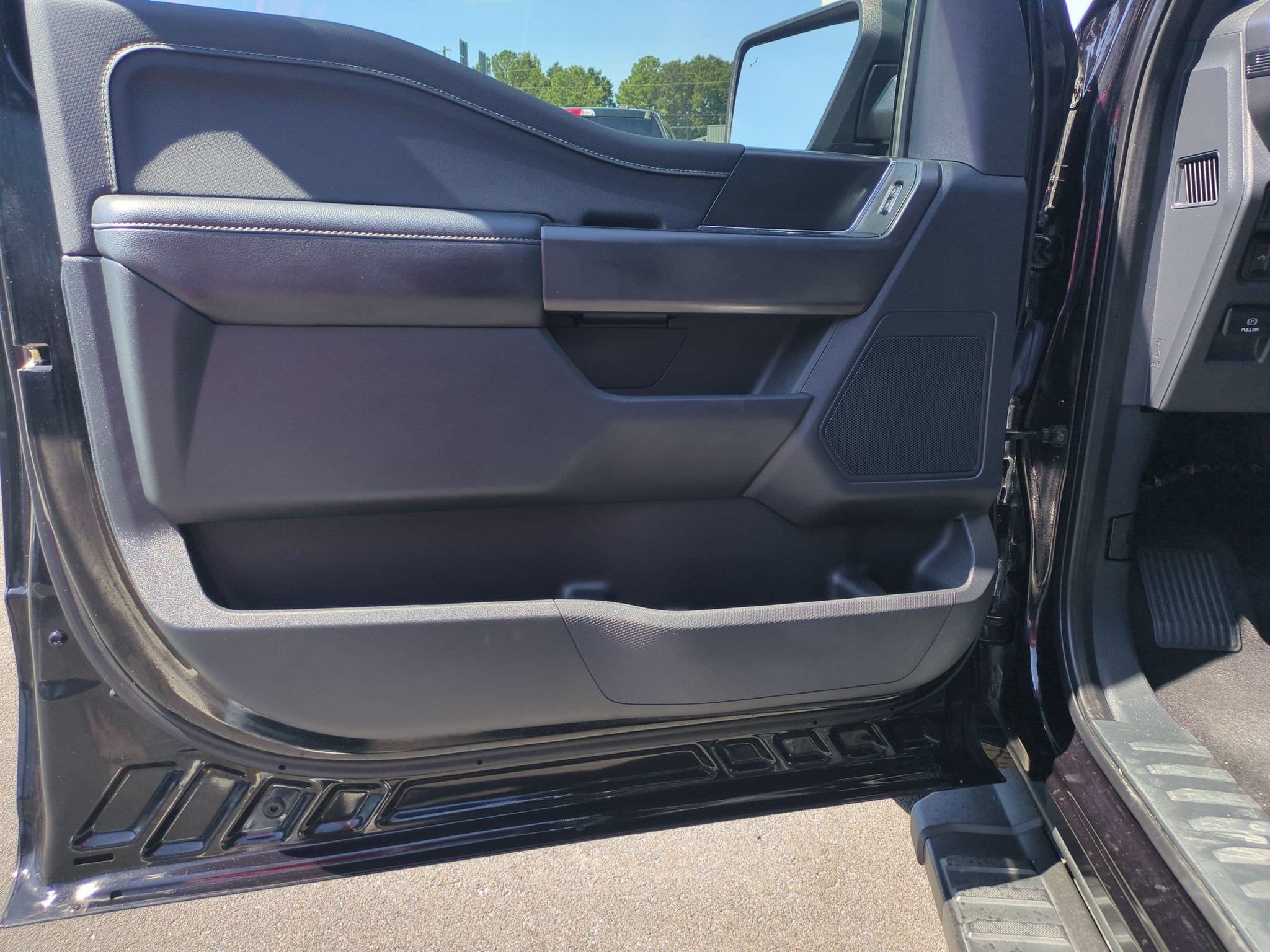 Certified 2024 Ford F150 XLT w/ Tow/Haul Package AWD/4WD image 11