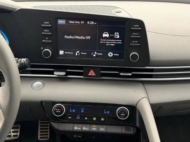 Used 2025 Hyundai Elantra Sport FWD image 20