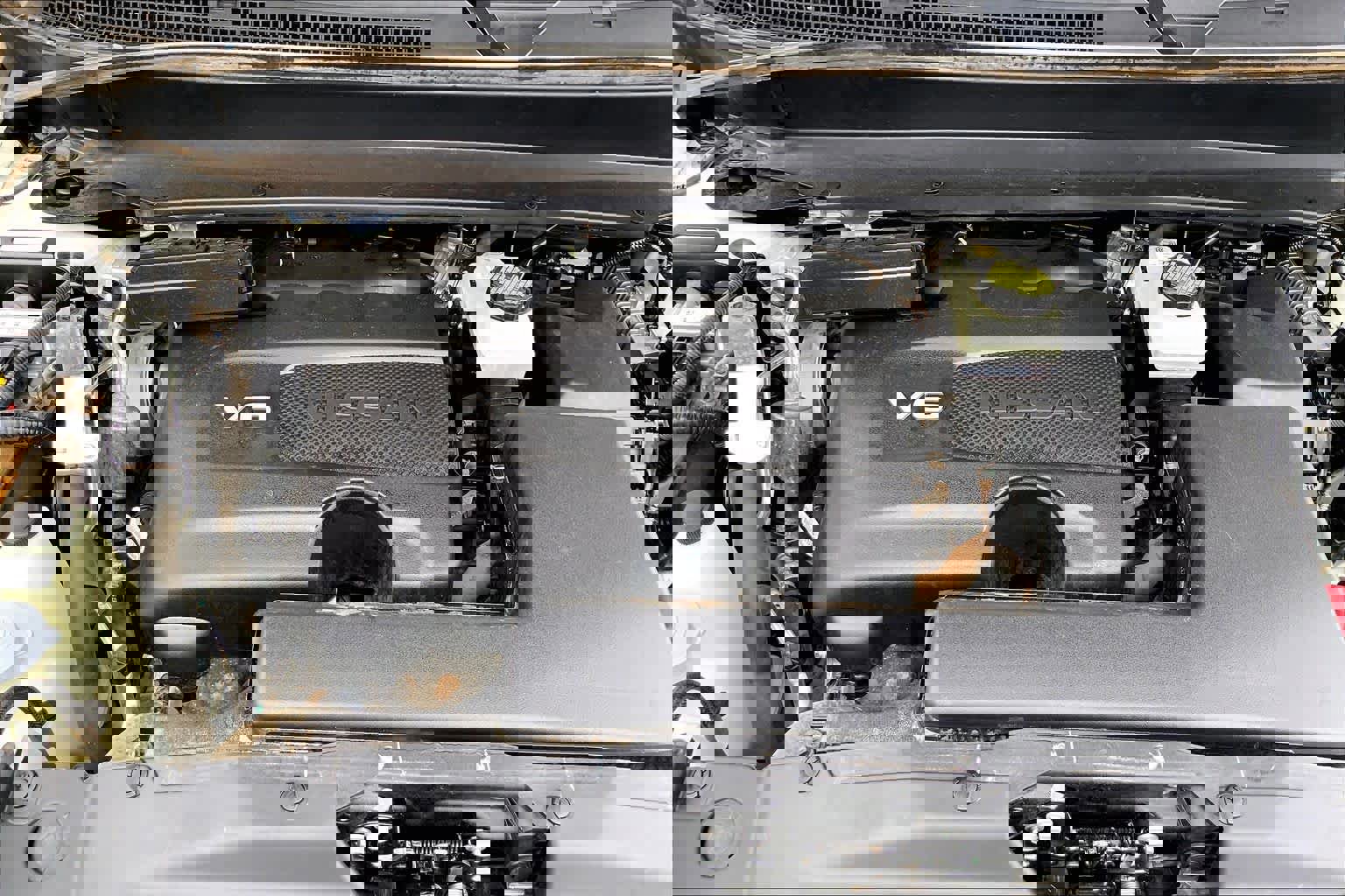 Used 2020 Nissan Pathfinder SL image 32