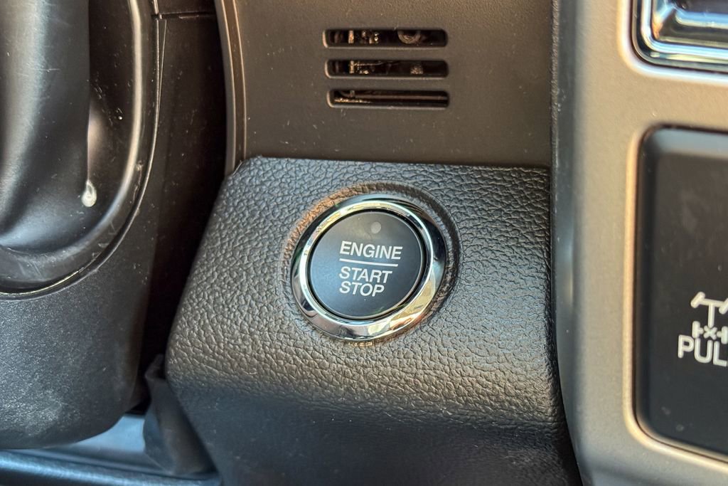 Certified 2021 Ford F350 Lariat AWD/4WD image 27