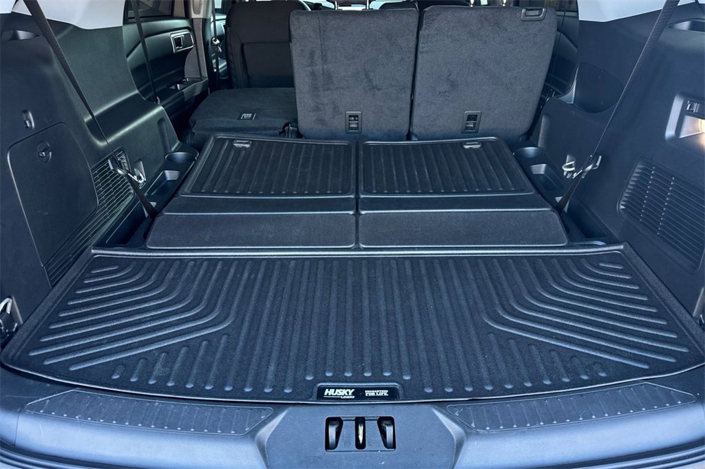 Certified 2023 Ford Explorer XLT image 16