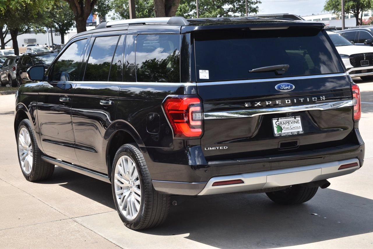 Certified 2024 Ford Expedition Limited RWD image 10