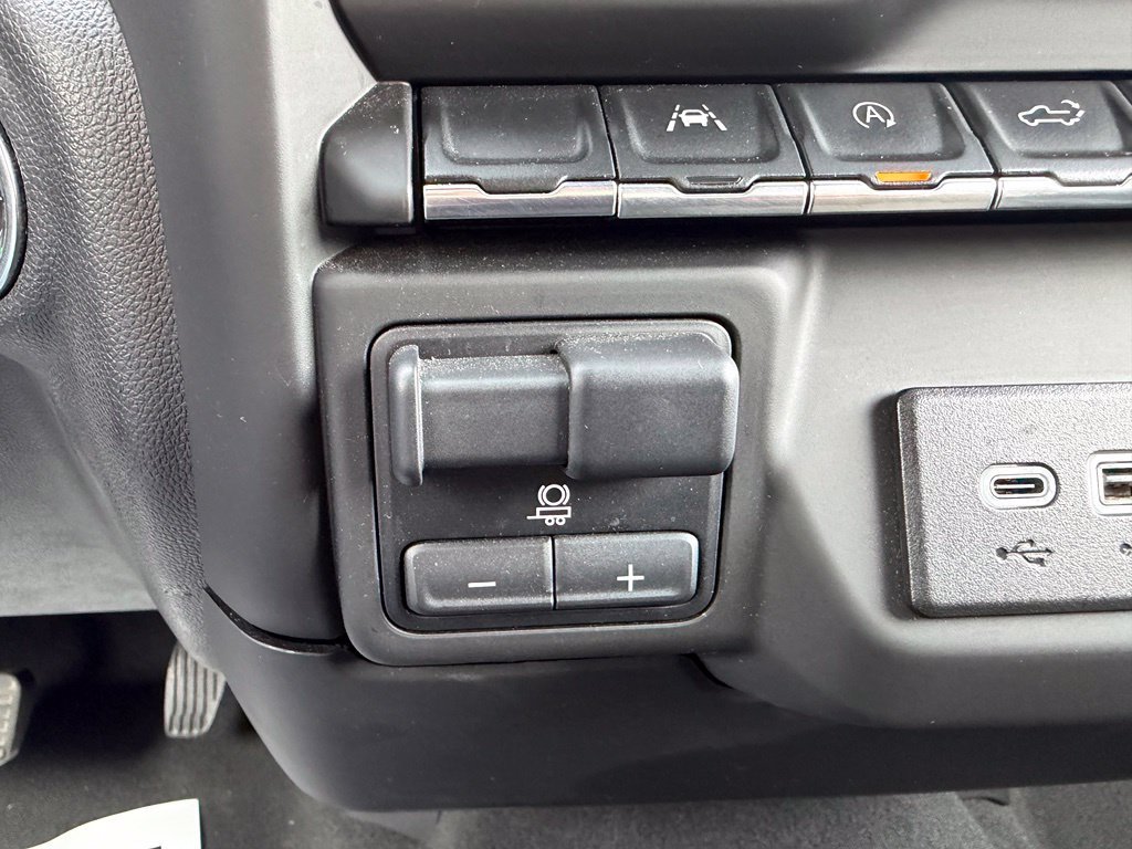 Used 2024 Chevrolet Silverado 1500 Custom Trail Boss w/ LPO, Dark Essentials Package AWD/4WD image 23