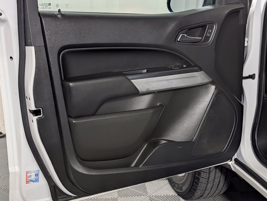 Used 2021 Chevrolet Colorado LT w/ Fleet Safety Package RWD image 25