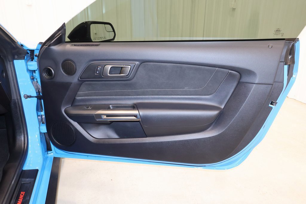 Certified 2017 Ford Mustang Shelby GT350 w/ Electronics Package image 18