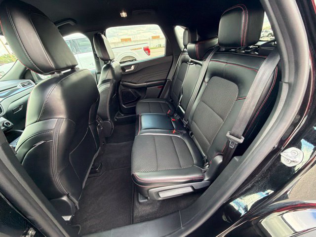 Certified 2025 Ford Escape ST-Line FWD image 17