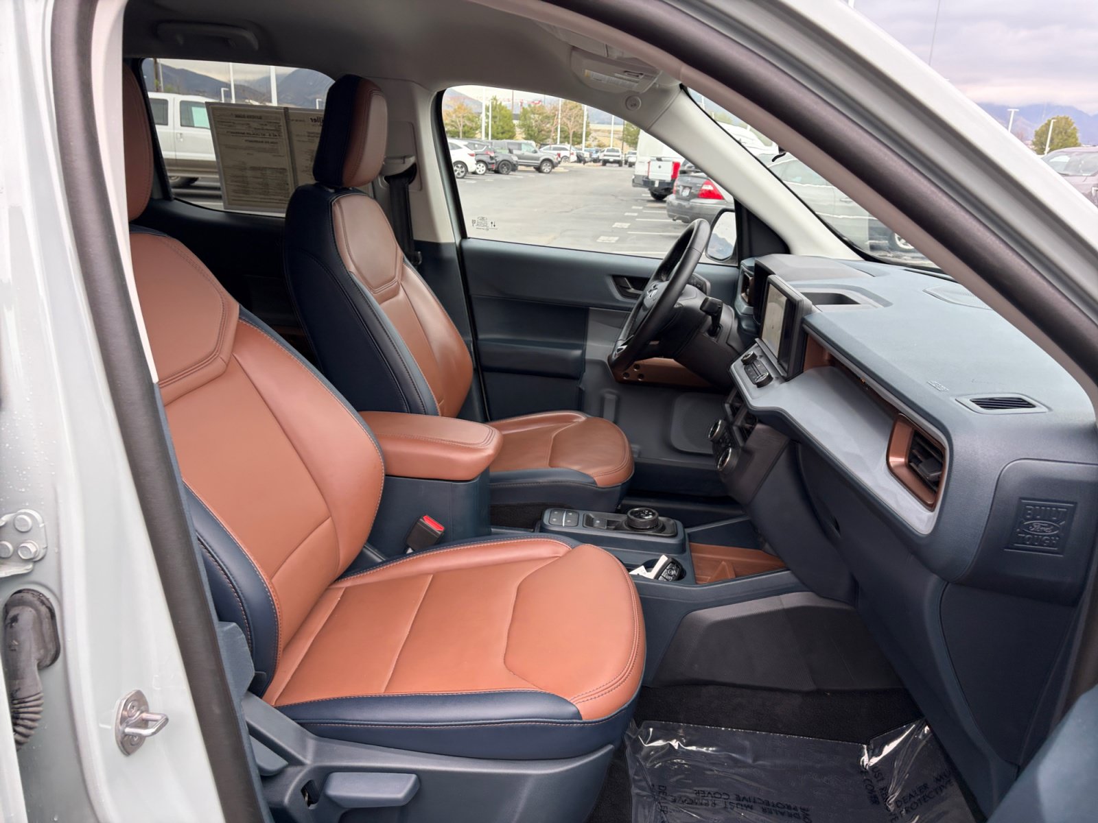 Certified 2024 Ford Maverick Lariat w/ 4K Tow Package AWD/4WD image 31