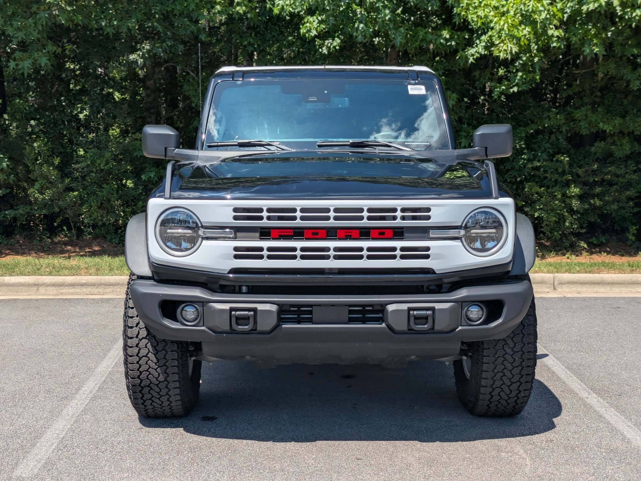 Certified 2025 Ford Bronco Heritage Edition AWD/4WD image 7