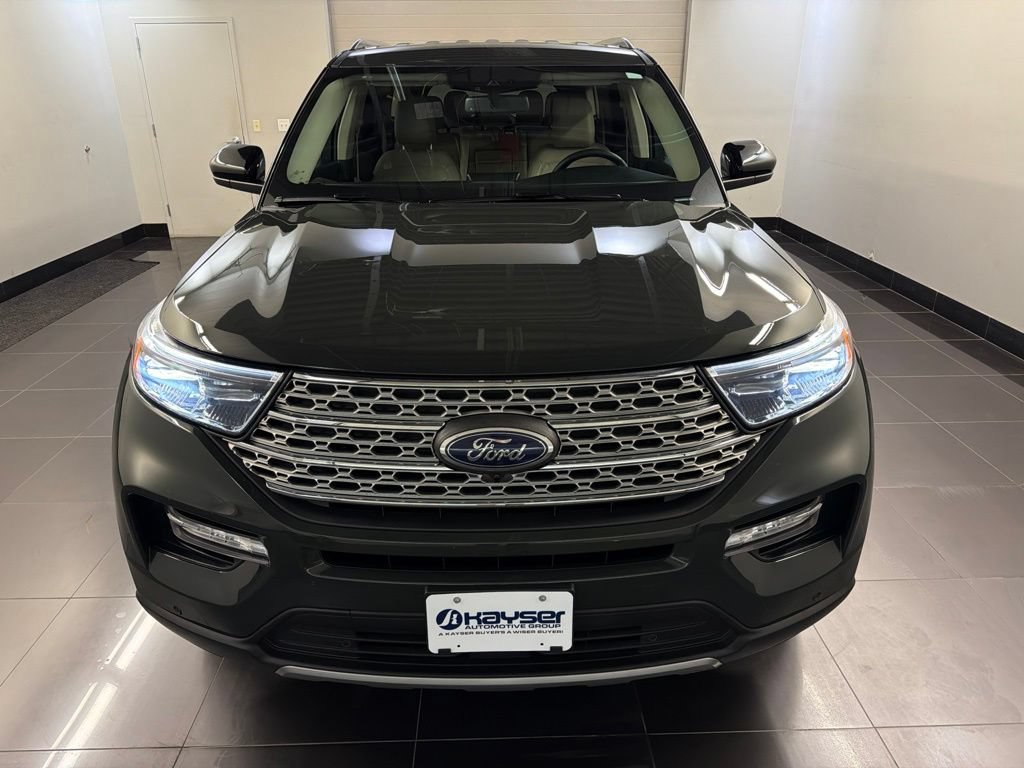 Certified 2024 Ford Explorer Limited AWD/4WD image 2