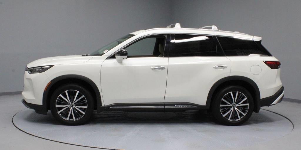Used 2025 INFINITI QX60 Sensory AWD/4WD image 8