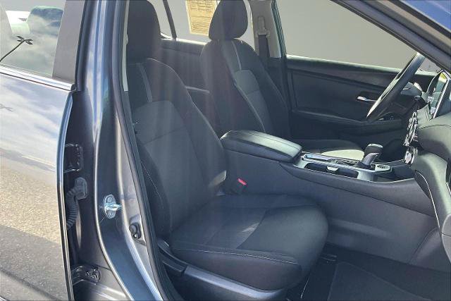 Used 2024 Nissan Sentra SV FWD image 7
