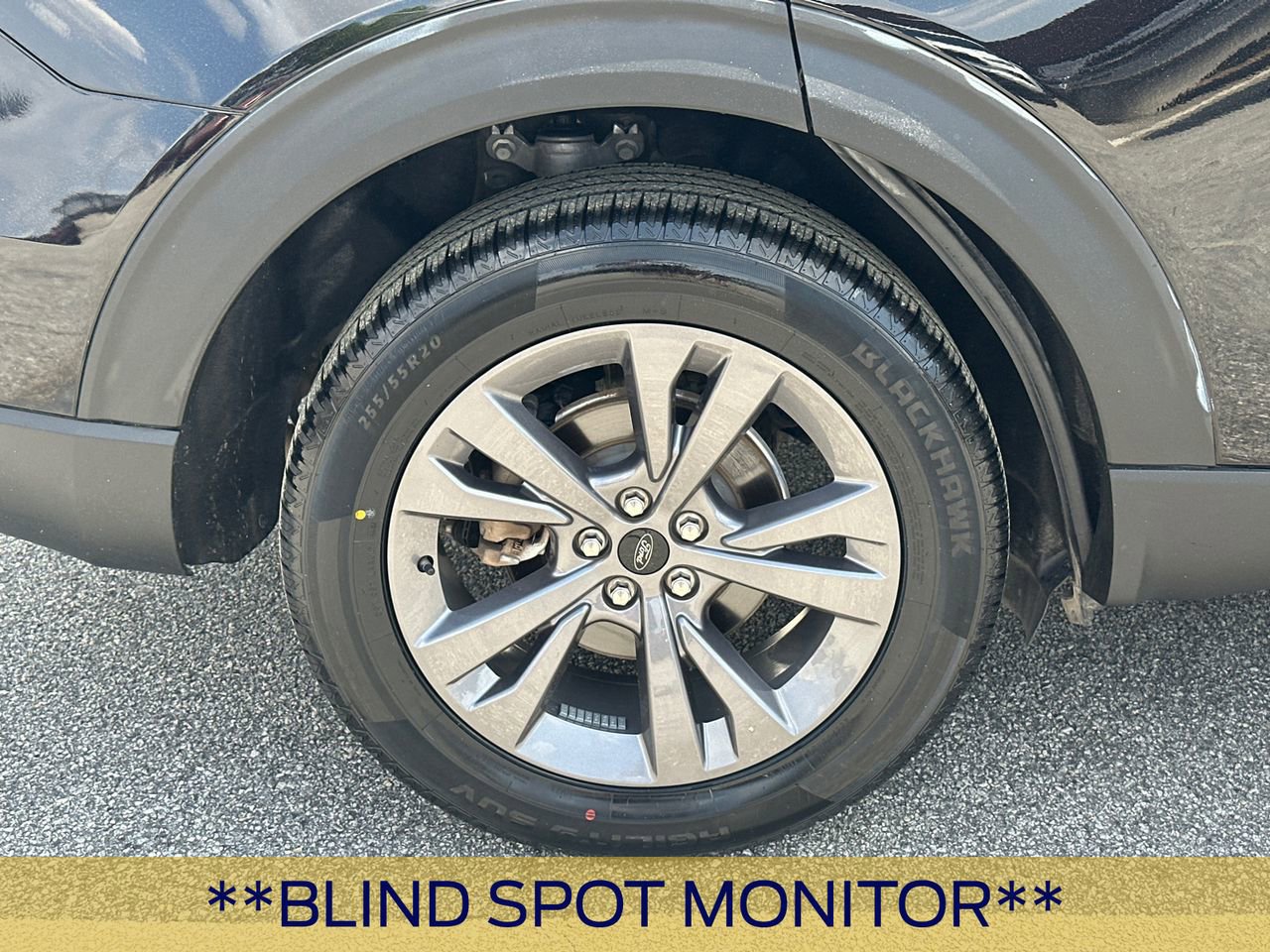 Certified 2022 Ford Explorer XLT w/ Equipment Group 202A image 19